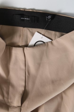 Дамски панталон Vero Moda, Размер XS, Цвят Бежов, Цена 18,90 лв.