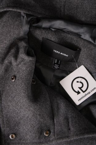 Дамско палто Vero Moda, Размер S, Цвят Сив, Цена 14,82 лв.