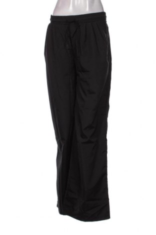 Γυναικείο αθλητικό παντελόνι Trendyol, Μέγεθος S, Χρώμα Μαύρο, Τιμή 7,48 €