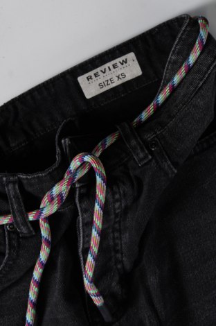 Ανδρικό κοντό παντελόνι Review, Μέγεθος S, Χρώμα Μαύρο, Τιμή 29,90 €