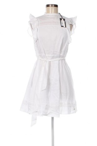 Kleid Khujo, Größe S, Farbe Weiß, Preis 54,13 €