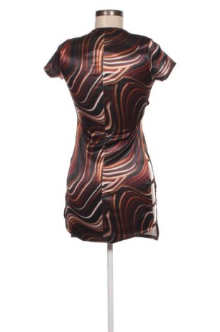 Φόρεμα Urban Outfitters, Μέγεθος S, Χρώμα Πολύχρωμο, Τιμή 5,26 €