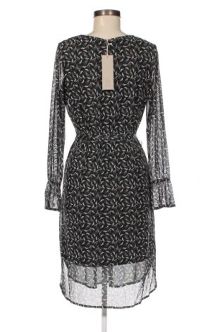 Kleid Zusss, Größe S, Farbe Schwarz, Preis 4,73 €