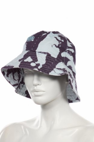 Čepice  Urban Outfitters, Barva Modrá, Cena  623,00 Kč