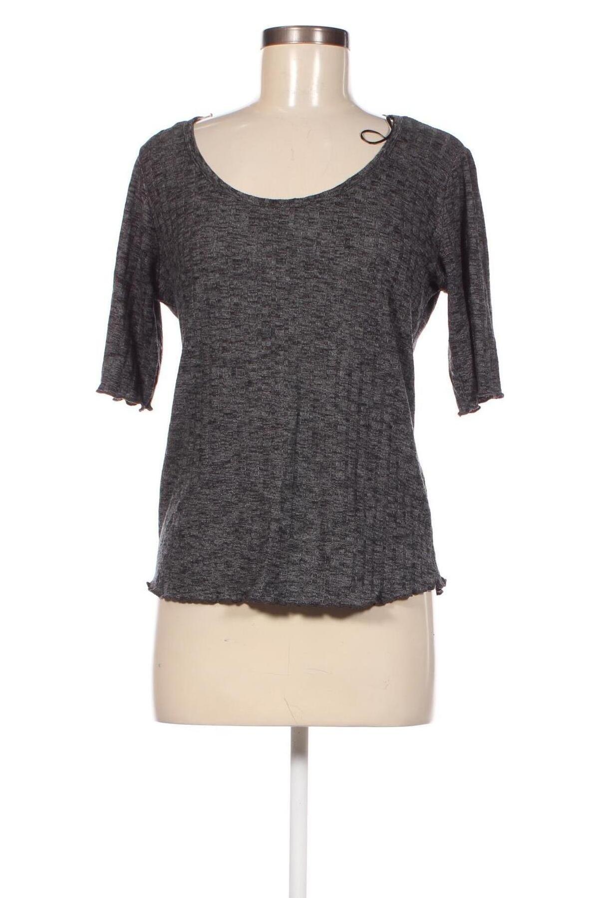 Γυναικεία μπλούζα Yessica, Μέγεθος M, Χρώμα Γκρί, Τιμή 2,43 €