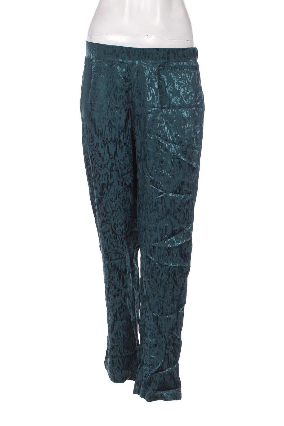 Дамски панталон Madame, Размер M, Цвят Зелен, Цена 12,96 лв.