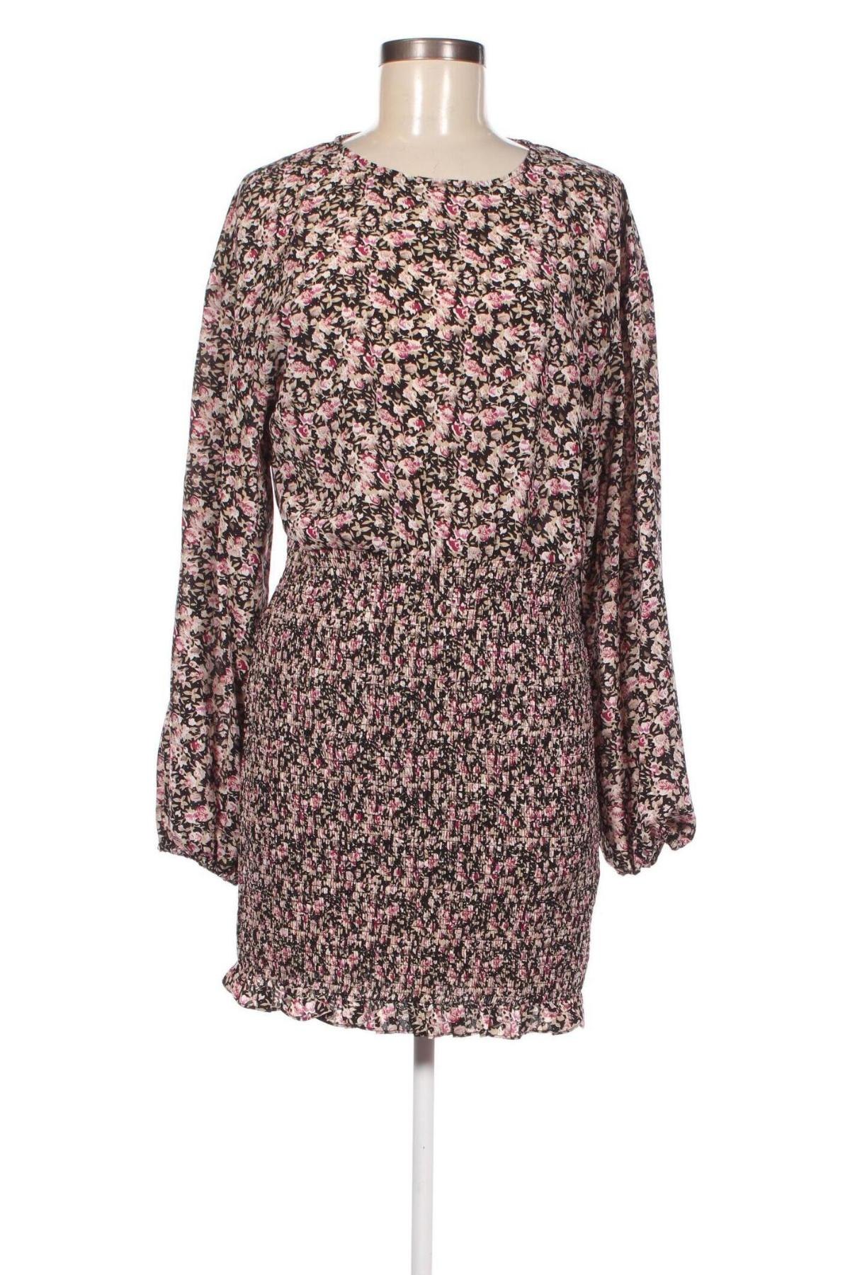 Kleid Missguided, Größe M, Farbe Mehrfarbig, Preis 23,71 €