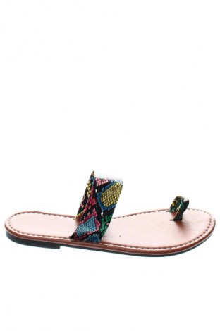 Papuci, Mărime 38, Culoare Multicolor, Preț 47,99 Lei