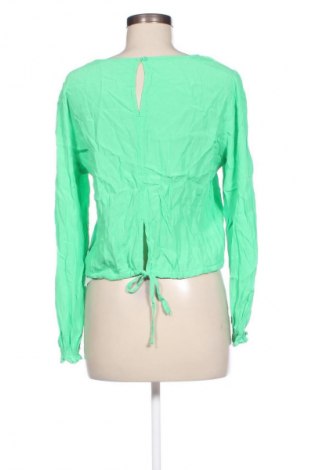 Damen Shirt, Größe M, Farbe Grün, Preis 3,99 €