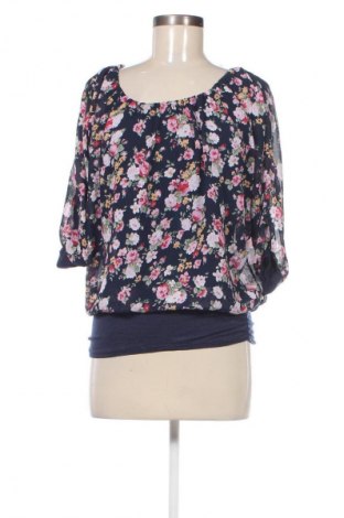 Bluză de femei, Mărime M, Culoare Multicolor, Preț 21,99 Lei