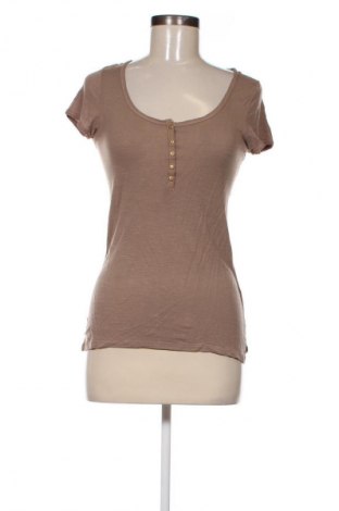 Damen Shirt Bershka, Größe M, Farbe Beige, Preis 4,99 €