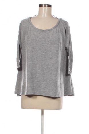 Damen Shirt Bershka, Größe L, Farbe Grau, Preis 3,99 €