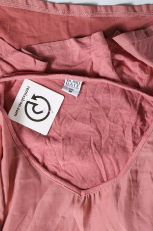 Damen Shirt Blind Date, Größe M, Farbe Aschrosa, Preis 4,49 €