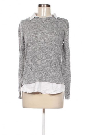 Damen Shirt Gina Tricot, Größe S, Farbe Grau, Preis € 13,99