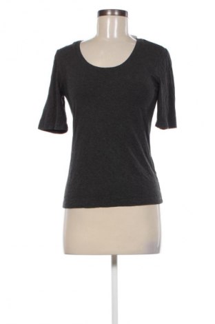 Damen Shirt Madeleine, Größe S, Farbe Grau, Preis 10,49 €