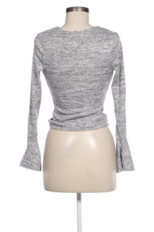 Damen Shirt No Boundaries, Größe XS, Farbe Grau, Preis € 2,99