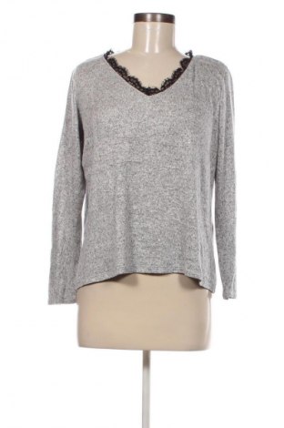 Damen Shirt S.Oliver, Größe M, Farbe Grau, Preis 3,99 €