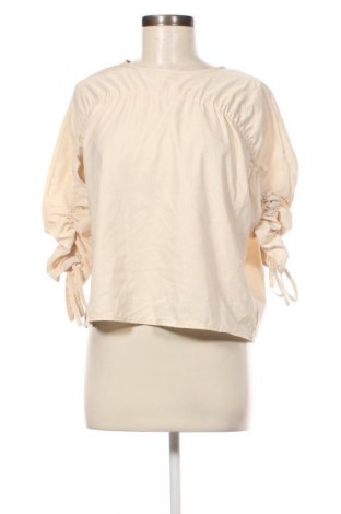 Damen Shirt Stradivarius, Größe S, Farbe Beige, Preis 5,99 €