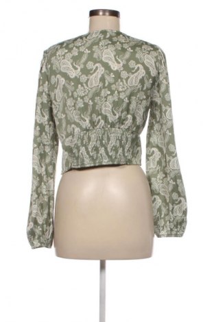 Damen Shirt Stradivarius, Größe L, Farbe Mehrfarbig, Preis 4,99 €