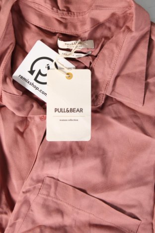 Дамска риза Pull&Bear, Размер M, Цвят Розов, Цена 8,49 лв.