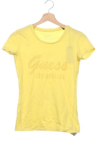 Damen T-Shirt Guess, Größe XS, Farbe Gelb, Preis 36,83 €