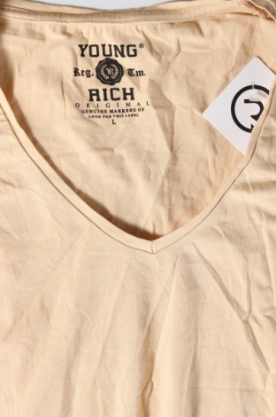 Γυναικείο t-shirt Young & Rich, Μέγεθος L, Χρώμα Εκρού, Τιμή 10,49 €