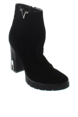 Botine de damă, Mărime 37, Culoare Negru, Preț 157,99 Lei