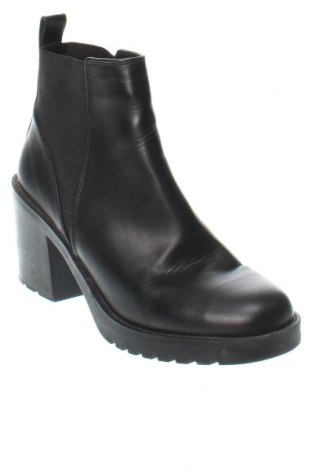 Damen Stiefeletten, Größe 38, Farbe Schwarz, Preis 18,99 €