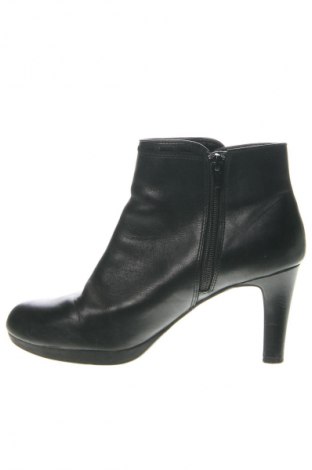 Botine de damă Clarks, Mărime 39, Culoare Negru, Preț 112,99 Lei