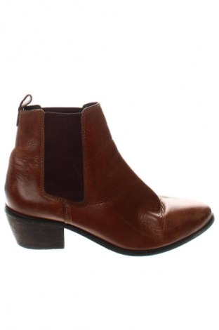 Botine de damă Dune, Mărime 39, Culoare Maro, Preț 190,99 Lei