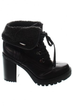 Botine de damă Firetrap, Mărime 38, Culoare Negru, Preț 69,99 Lei