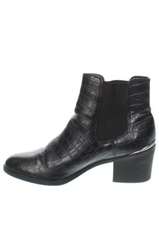 Botine de damă Graceland, Mărime 37, Culoare Negru, Preț 79,99 Lei