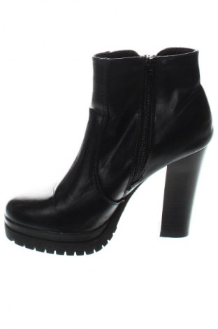 Botine de damă Graceland, Mărime 36, Culoare Negru, Preț 79,49 Lei