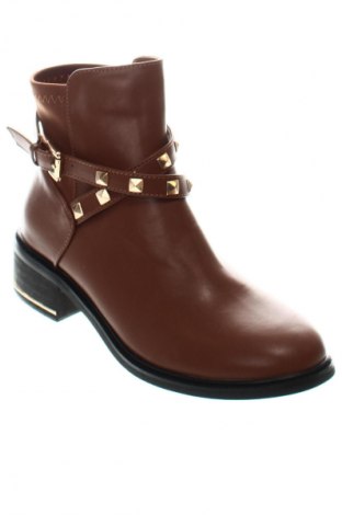 Botine de damă Head Over Heels, Mărime 38, Culoare Maro, Preț 230,99 Lei