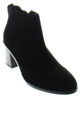 Botine de damă Liu Jo, Mărime 36, Culoare Negru, Preț 947,29 Lei