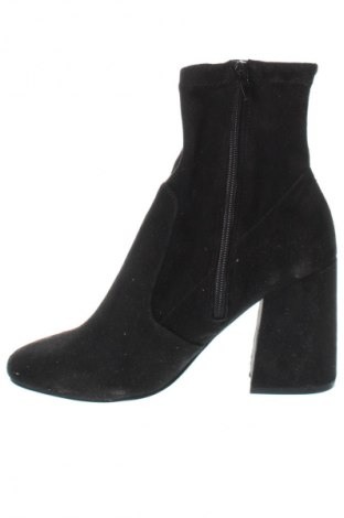 Damen Stiefeletten Steve Madden, Größe 38, Farbe Schwarz, Preis € 33,79