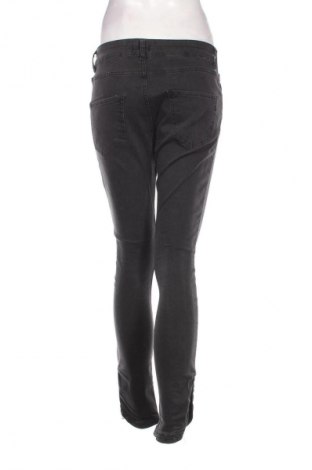 Damen Jeans, Größe M, Farbe Grau, Preis € 2,99