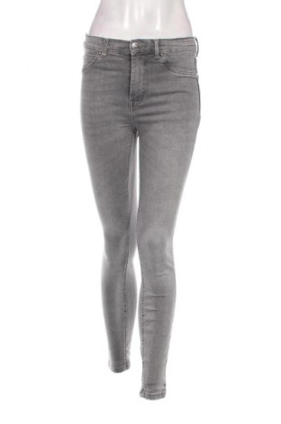 Damen Jeans Amisu, Größe M, Farbe Grau, Preis 5,05 €