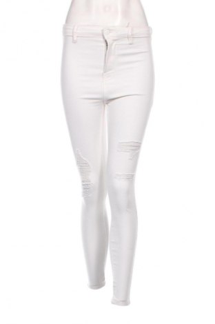 Damen Jeans Bershka, Größe S, Farbe Weiß, Preis € 9,49