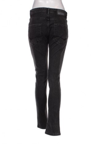 Damen Jeans Bershka, Größe M, Farbe Grau, Preis 8,48 €