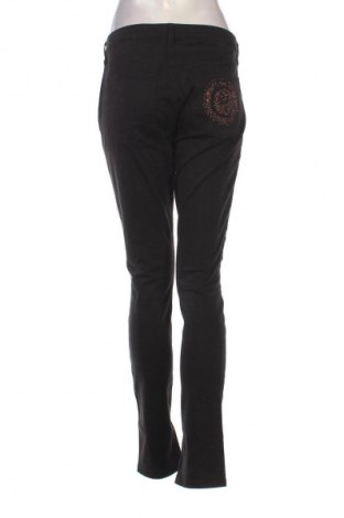 Damen Jeans Cerruti, Größe L, Farbe Schwarz, Preis 52,99 €