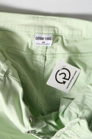 Blugi de femei Denim 1982, Mărime L, Culoare Verde, Preț 44,99 Lei