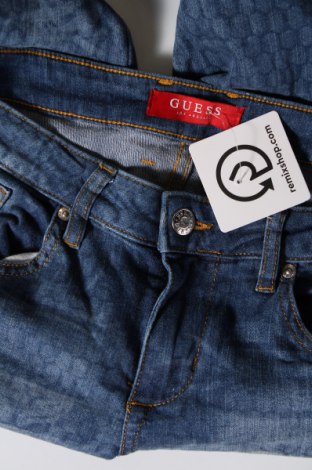 Γυναικείο Τζίν Guess, Μέγεθος M, Χρώμα Μπλέ, Τιμή 44,13 €