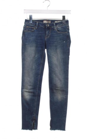 Damen Jeans Guess, Größe XS, Farbe Blau, Preis € 26,99