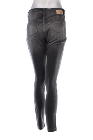 Damen Jeans Mac, Größe M, Farbe Grau, Preis € 17,99