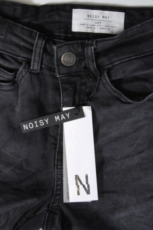 Blugi de femei Noisy May, Mărime XS, Culoare Negru, Preț 98,99 Lei