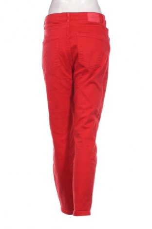 Damen Jeans Stradivarius, Größe M, Farbe Rot, Preis € 4,49