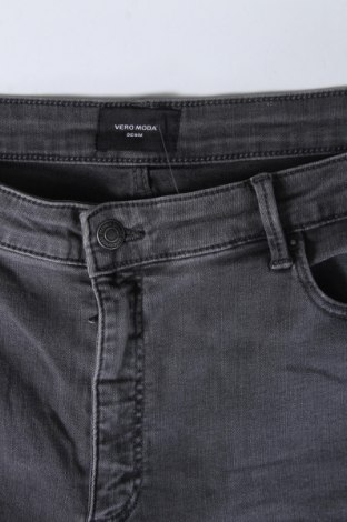 Damskie jeansy Vero Moda, Rozmiar XXL, Kolor Szary, Cena 92,99 zł