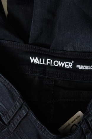 Blugi de femei Wallflower, Mărime M, Culoare Albastru, Preț 115,99 Lei