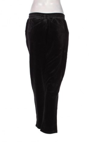 Pantaloni de velvet de femei, Mărime L, Culoare Negru, Preț 45,99 Lei